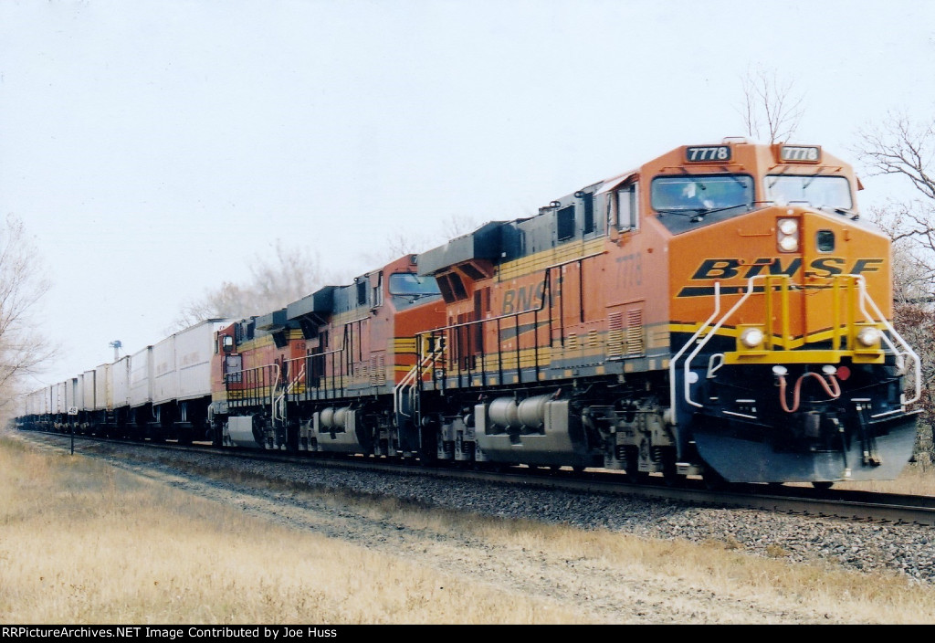 BNSF 7778 West